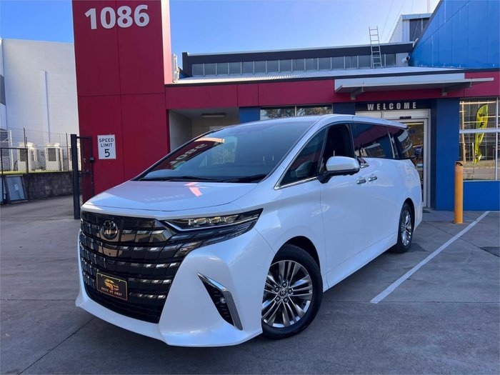 2025 Toyota Alphard