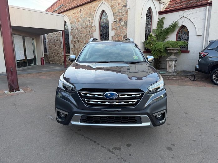 2025 Subaru Outback AWD Touring XT
