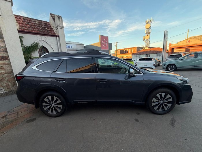 2025 Subaru Outback AWD Touring XT