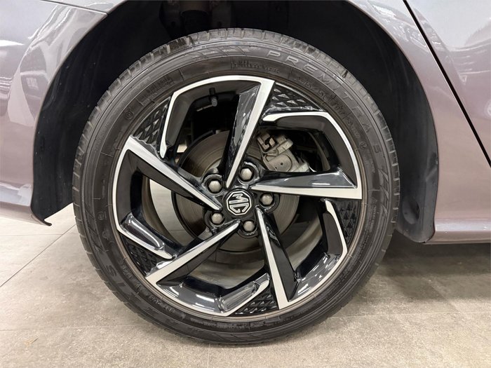 2023 MG MG5 Essence
