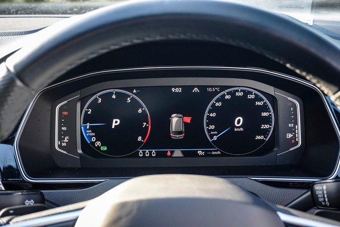 2021 Volkswagen Passat 206TSI R-Line