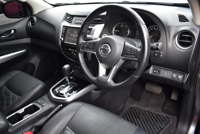 2023 Nissan Navara ST-X