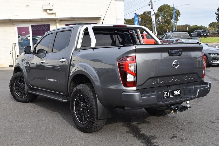 2023 Nissan Navara ST-X
