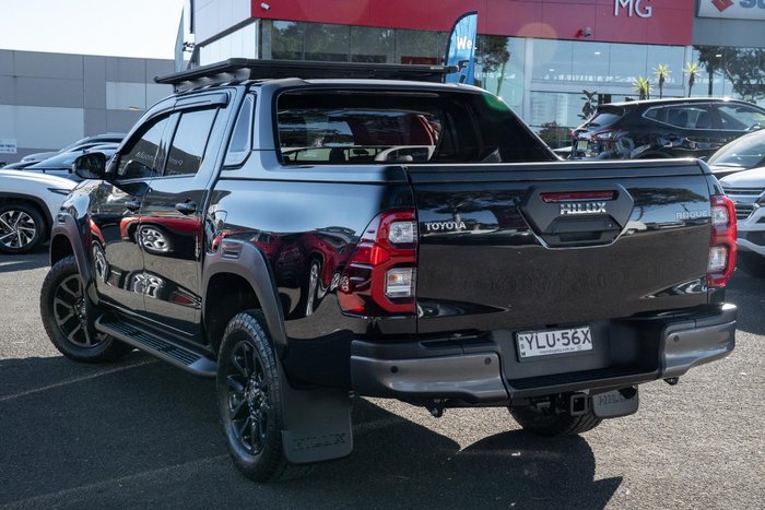 2021 Toyota Hilux Rogue