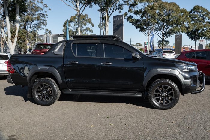 2021 Toyota Hilux Rogue