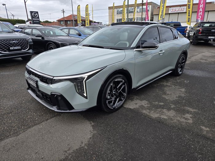 2025 Kia K4
