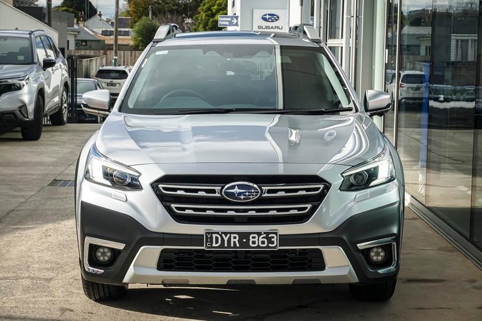 2025 Subaru Outback AWD Touring XT