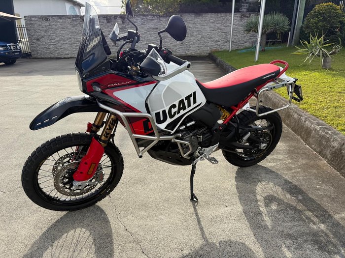 2025 Ducati Desert X Rally