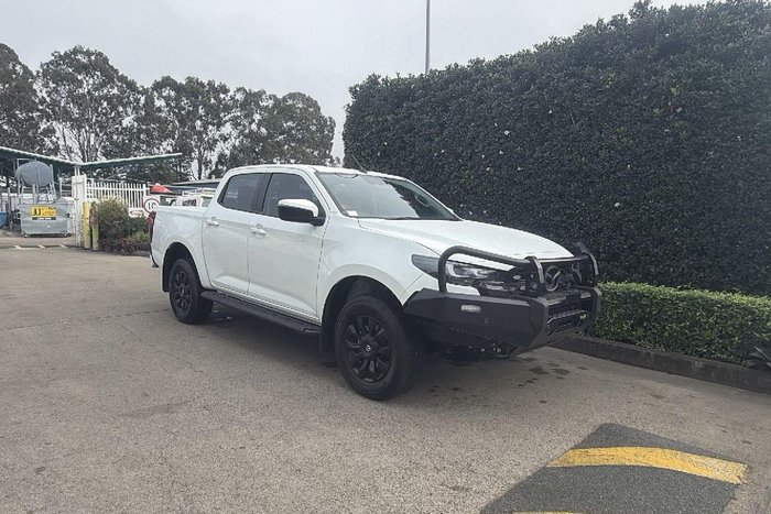 2025 Mazda BT-50