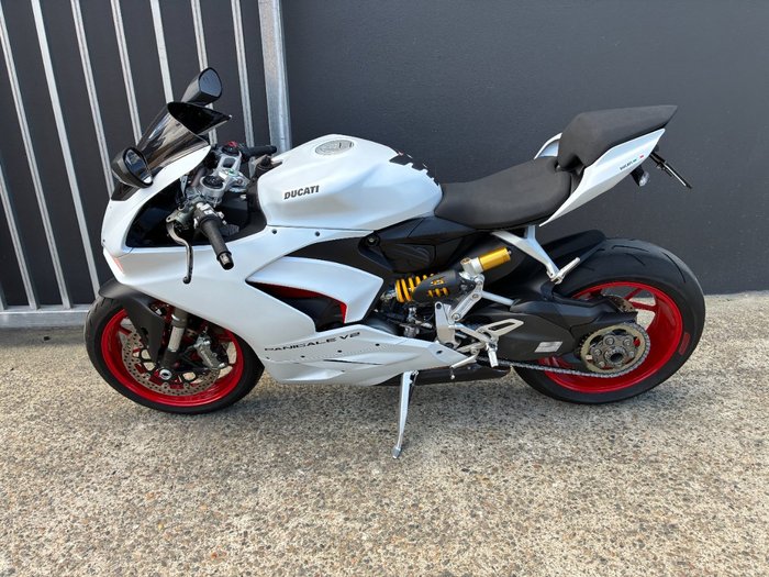 2022 Ducati PANIGALE V2 WHITE