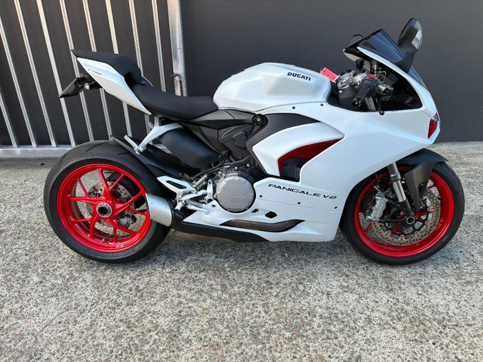 2022 Ducati PANIGALE V2 WHITE