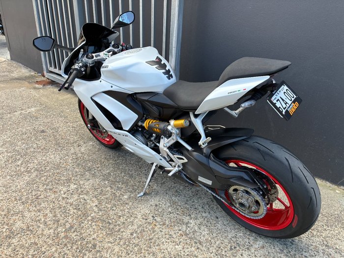 2022 Ducati PANIGALE V2 WHITE