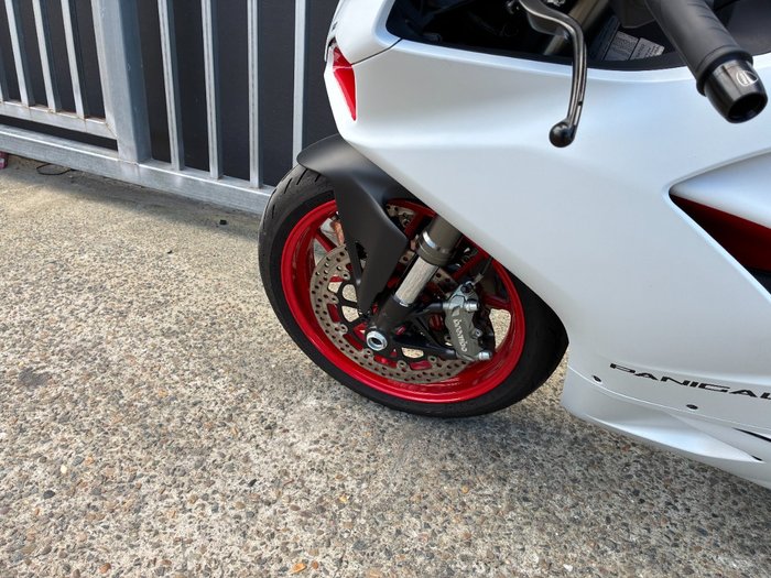 2022 Ducati PANIGALE V2 WHITE