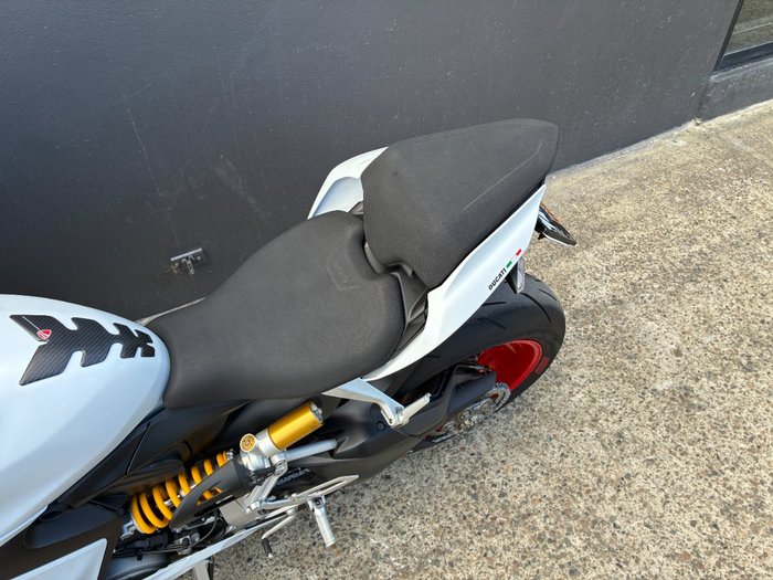 2022 Ducati PANIGALE V2 WHITE
