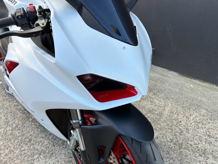 2022 Ducati PANIGALE V2 WHITE