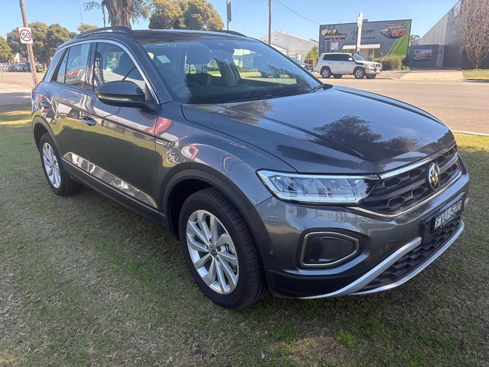 2025 Volkswagen T-Roc