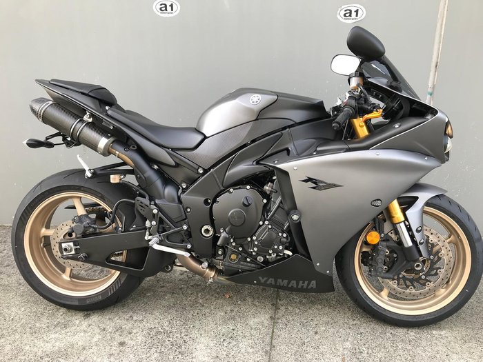 2014 Yamaha YZF-R1