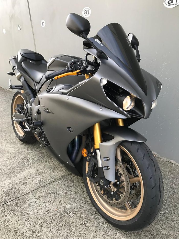 2014 Yamaha YZF-R1
