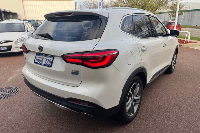 2022 MG HS Plus EV Essence