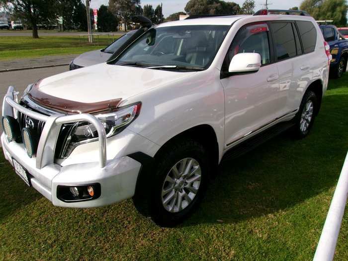 2017 Toyota Landcruiser Prado Altitude