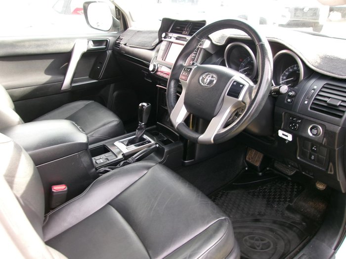 2017 Toyota Landcruiser Prado Altitude