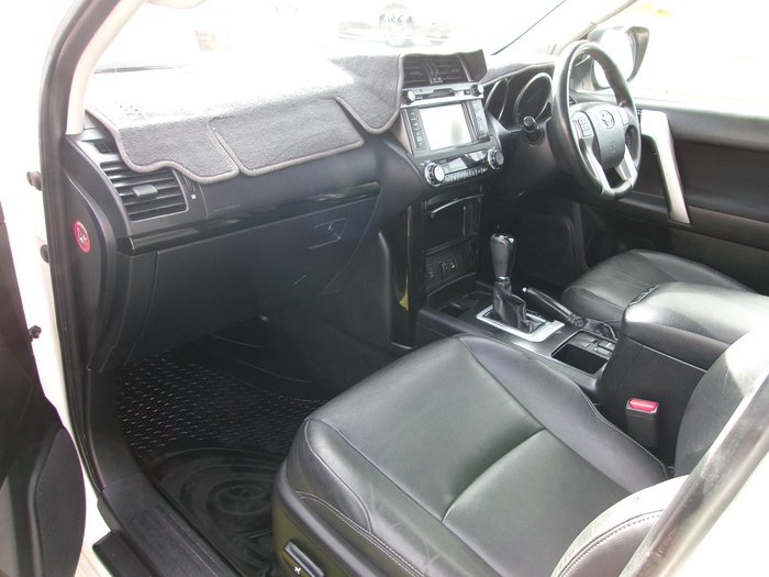 2017 Toyota Landcruiser Prado Altitude