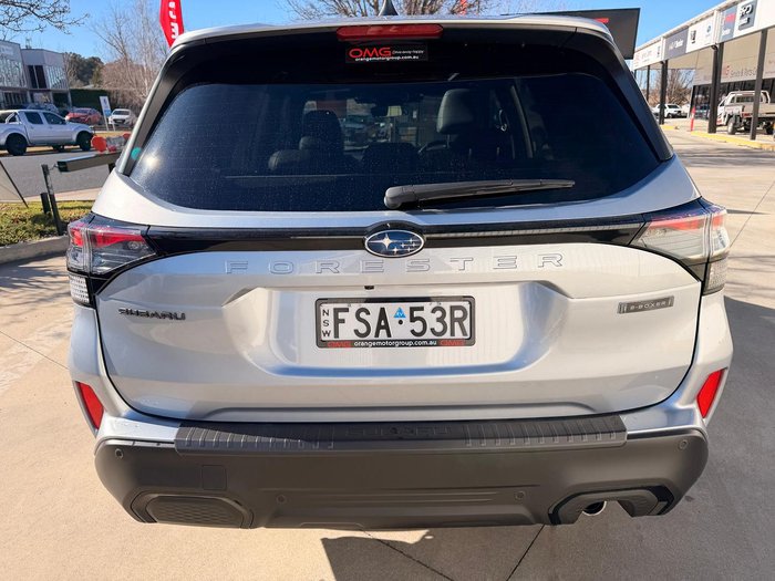 2025 Subaru Forester Touring