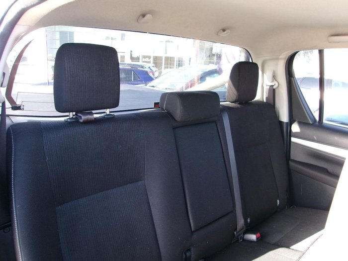 2019 Toyota Hilux SR5