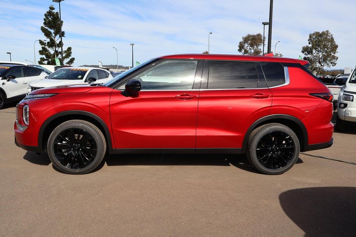 2026 Mitsubishi Outlander Black Edition