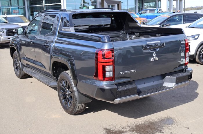 2026 Mitsubishi Triton GSR