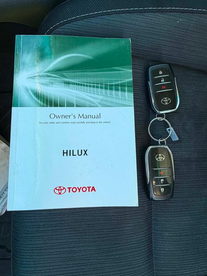 2016 Toyota Hilux SR5