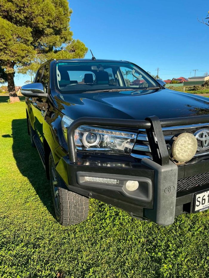 2016 Toyota Hilux SR5