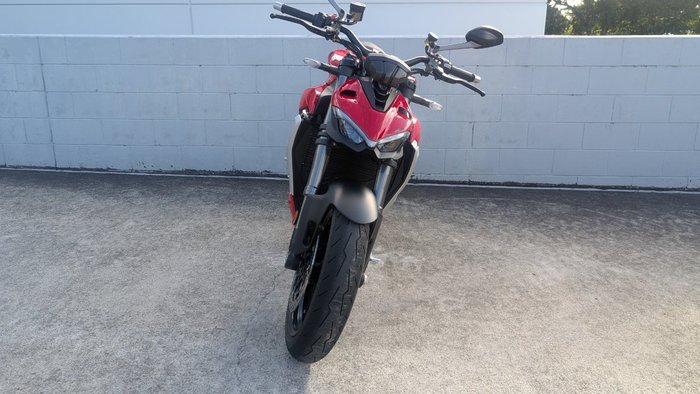 2023 DUCATI STREETFIGHTER V2 Red