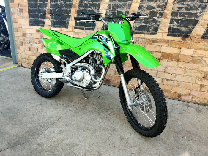 2027 KAWASAKI KLX140R MINI BIKE GREEN