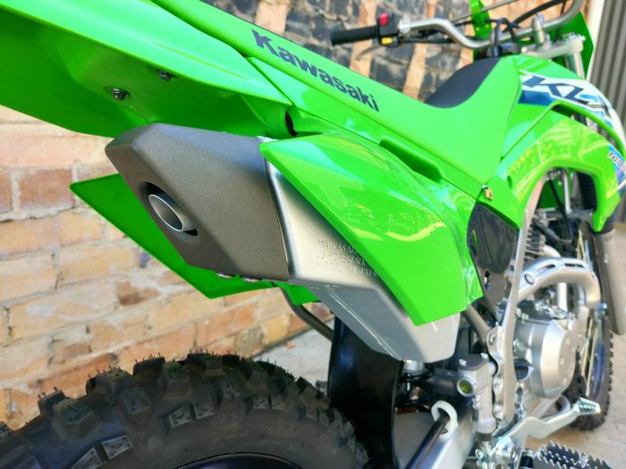 2027 KAWASAKI KLX140R MINI BIKE GREEN