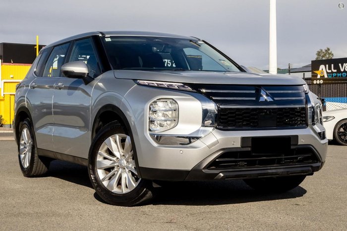 2025 Mitsubishi Outlander