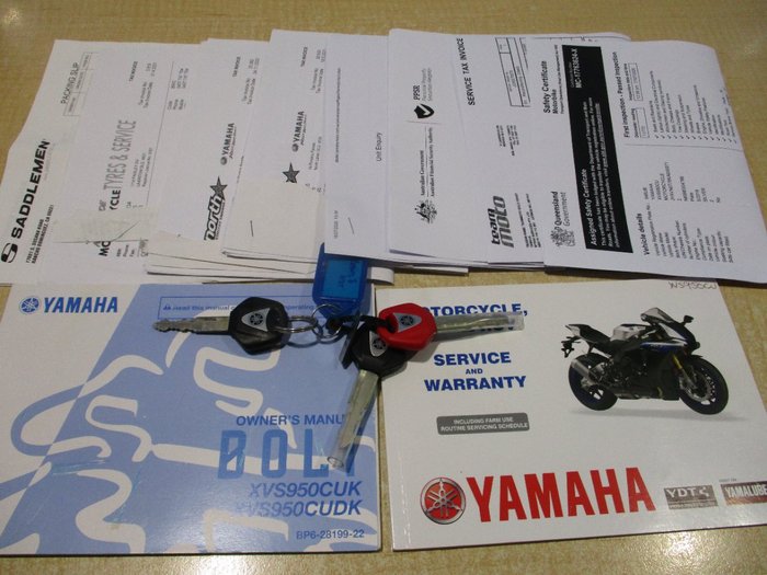 2019 Yamaha STAR BOLT R-SPEC SILVER