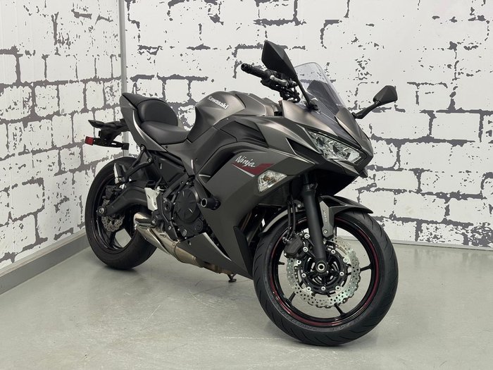 2022 Kawasaki Ninja 650 ABS Ninja Grey