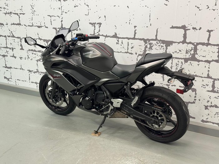 2022 Kawasaki Ninja 650 ABS Ninja Grey