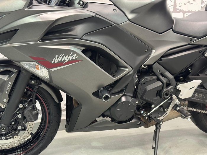2022 Kawasaki Ninja 650 ABS Ninja Grey
