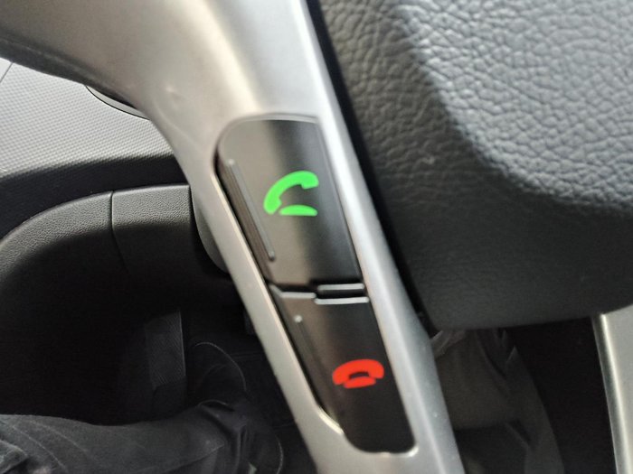 2012 Hyundai Accent Active
