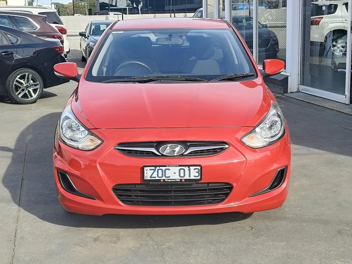 2012 Hyundai Accent Active