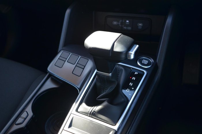 2025 Kia Sportage SX