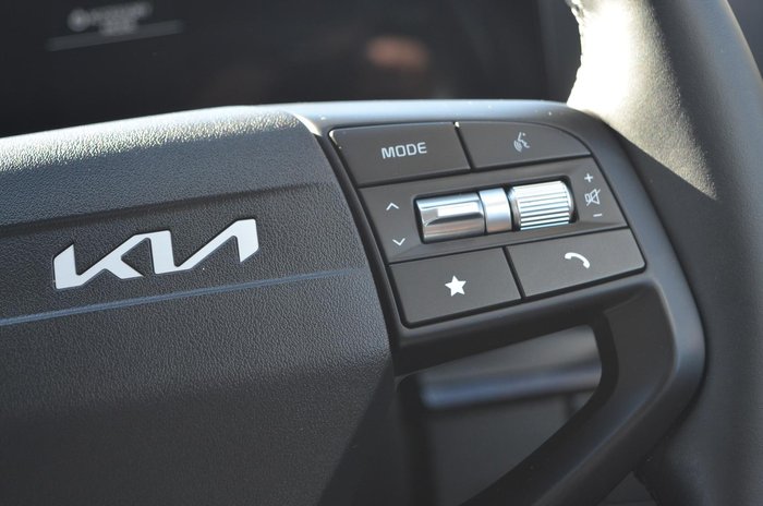 2025 Kia Sportage SX