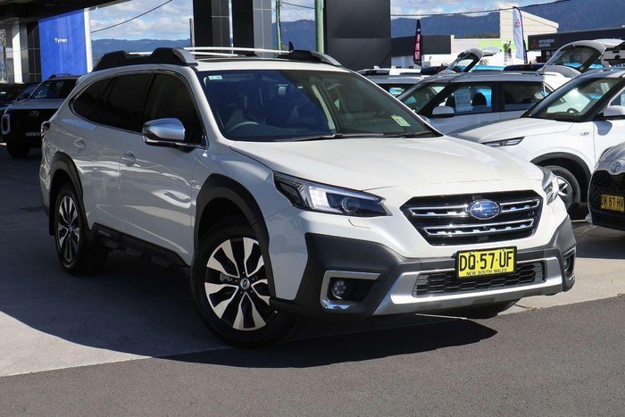 2025 Subaru Outback AWD Touring XT