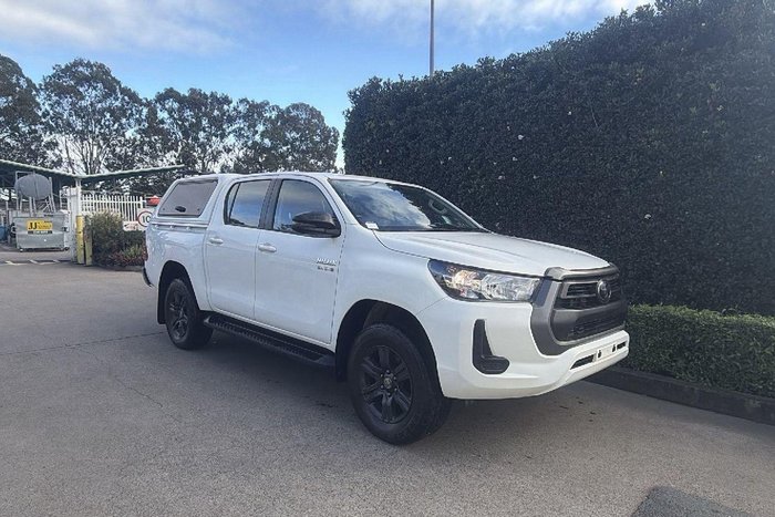 2022 Toyota Hilux