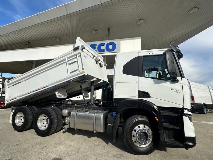 2025 Iveco S-Way