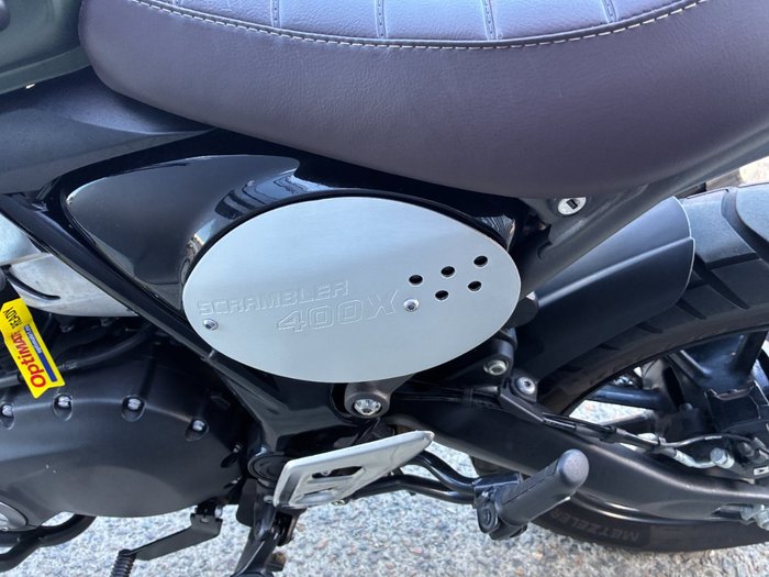 2024 Triumph SCRAMBLER 400 X PEARL SAND KHAKI