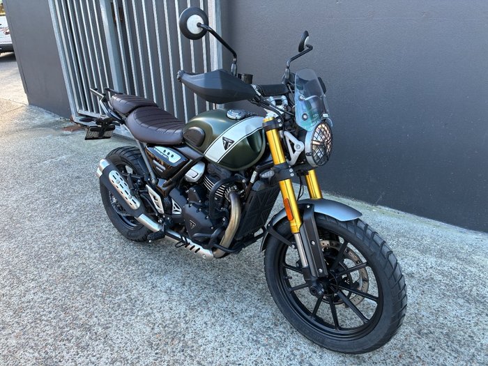 2024 Triumph SCRAMBLER 400 X PEARL SAND KHAKI