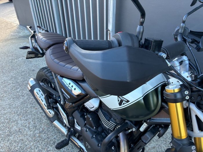 2024 Triumph SCRAMBLER 400 X PEARL SAND KHAKI